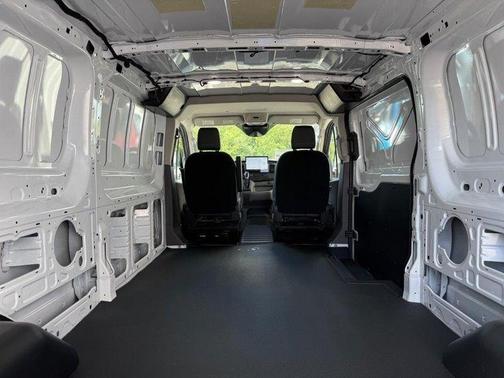 Oxford White 2026 Ford Transit-250