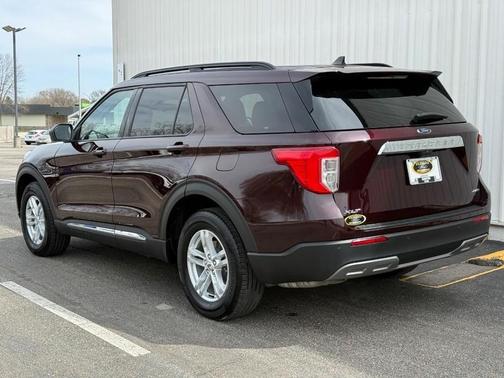 Jewel Red Metallic 2023 Ford Explorer XLT