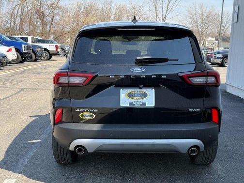 Agate Black Metallic 2026 Ford Escape Active