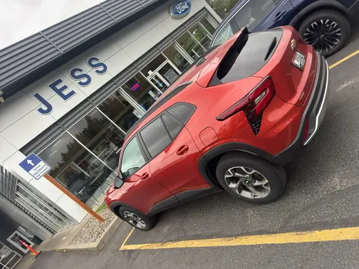 Cayenne Orange Metallic 2024 Chevrolet Trax LT