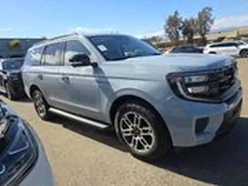 Glacier Gray Metallic 2025 Ford Expedition Active