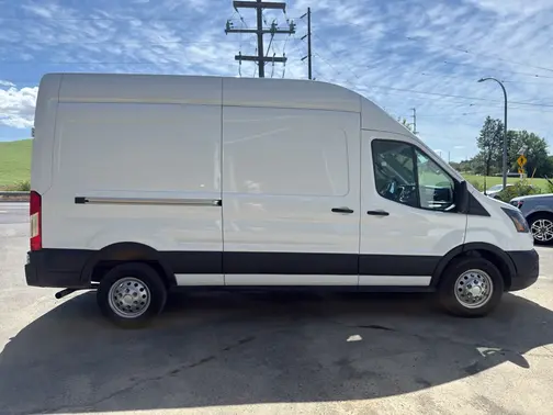 Oxford White 2025 Ford Transit-250 Base