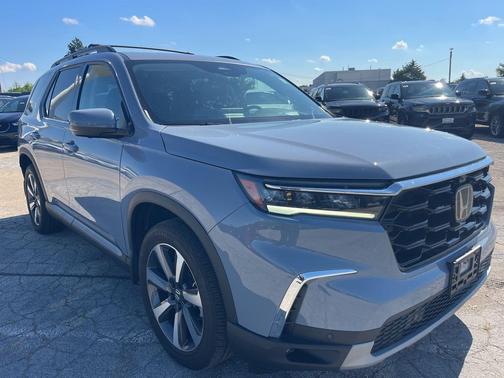 2023 Honda Pilot AWD Elite