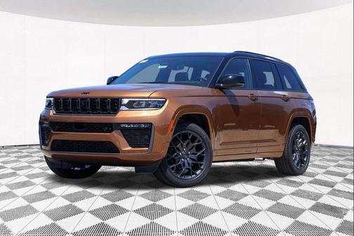 Copper Shino Metallic Clearcoat 2026 Jeep Grand Cherokee Summit