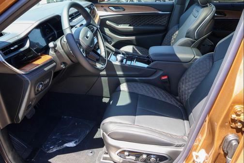 Copper Shino Metallic Clearcoat 2026 Jeep Grand Cherokee Summit