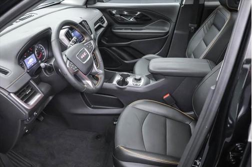 2024 GMC Terrain AWD AT4