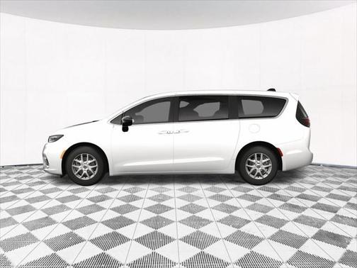 2025 Chrysler Pacifica L
