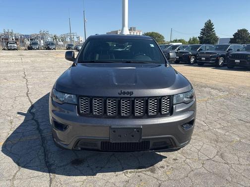 2018 Jeep Grand Cherokee Altitude