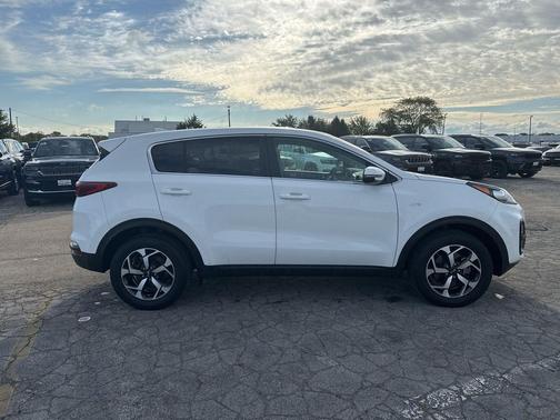 2020 Kia Sportage LX