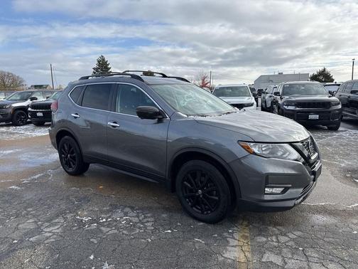 2018 Nissan Rogue SV