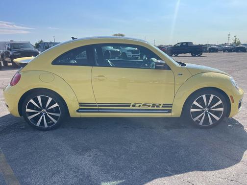 2014 Volkswagen Beetle 2.0T GSR