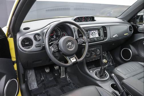 2014 Volkswagen Beetle 2.0T GSR