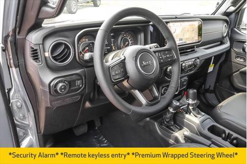 2025 Jeep Gladiator Sport