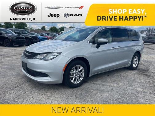 2023 Chrysler Voyager LX