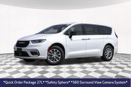 2025 Chrysler Pacifica L