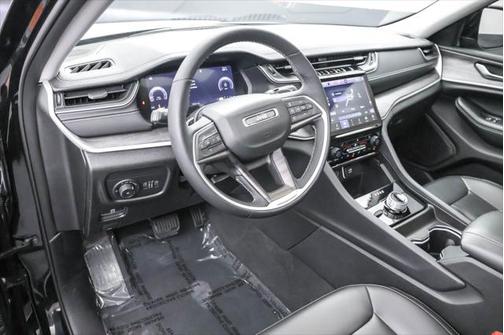 2023 Jeep Grand Cherokee Limited X