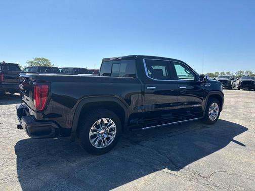 Onyx Black 2022 GMC Sierra 1500 Denali