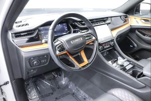 2022 Jeep Grand Cherokee 4xe Summit Reserve