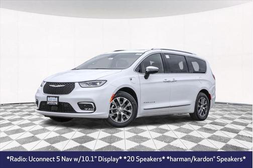 2025 Chrysler Pacifica L