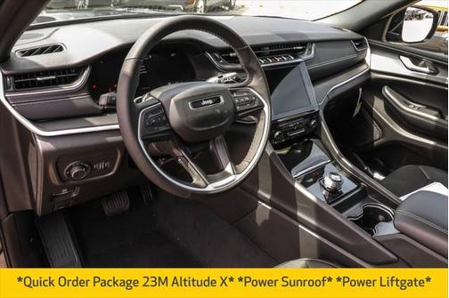 2025 Jeep Grand Cherokee L Altitude