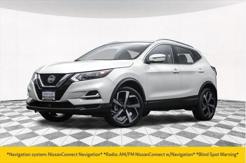 2022 Nissan Rogue Sport SL