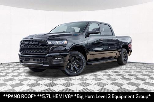 Diamond Black Crystal Pearlcoat 2026 RAM 1500 Big Horn/Lone Star