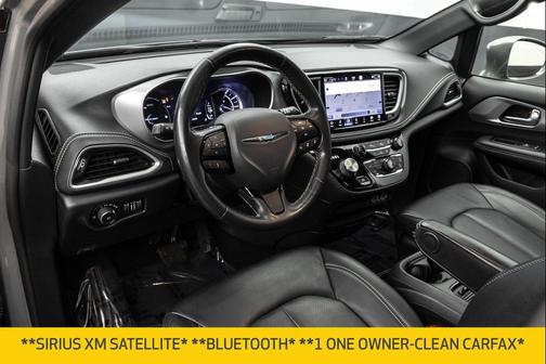 2021 Chrysler Pacifica Hybrid Touring L