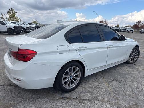 2018 BMW 320 i