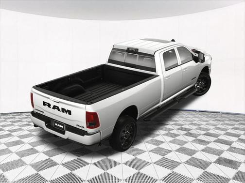 2025 RAM 3500 Laramie Crew Cab 4x4 8' Box