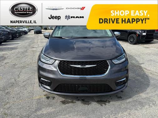 Granite Crystal Metallic Clearcoat 2023 Chrysler Pacifica Limited