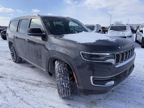 2023 Jeep Wagoneer L Series III 4x4