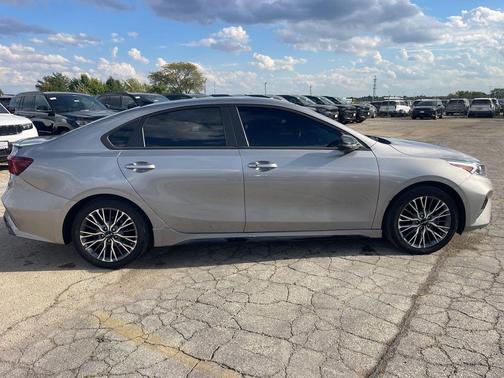 2023 Kia Forte GT-Line