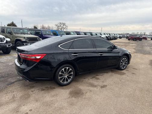 2018 Toyota Avalon XLE Premium