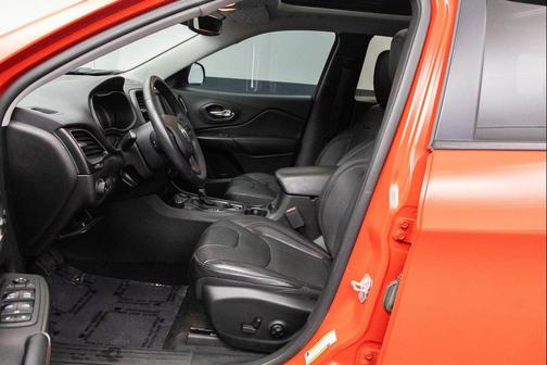 2019 Jeep Cherokee Trailhawk Elite