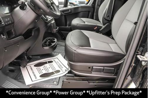 2025 RAM ProMaster 2500 Tradesman