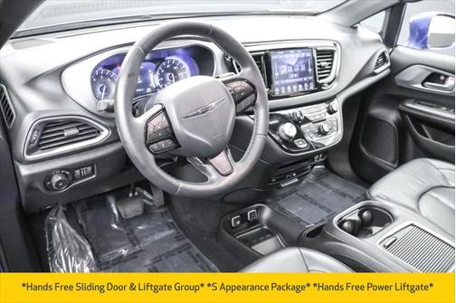 2018 Chrysler Pacifica Touring-L Plus