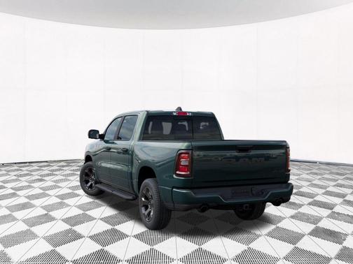 Serrano Green Metallic 2026 RAM 1500 Express