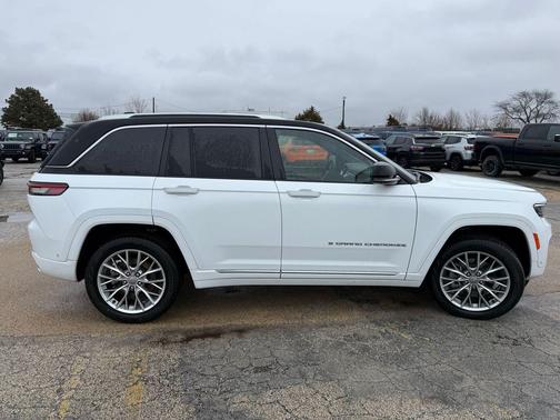 2023 Jeep Grand Cherokee 4xe Summit