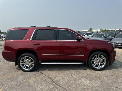 2017 GMC Yukon SLT