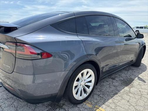 2019 Tesla Model X Long Range