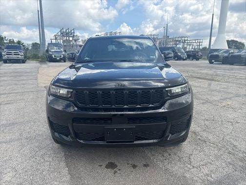 2023 Jeep Grand Cherokee L Altitude