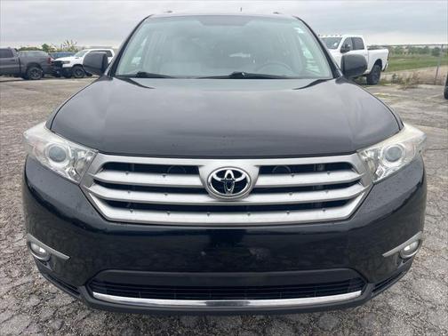 2013 Toyota Highlander SE