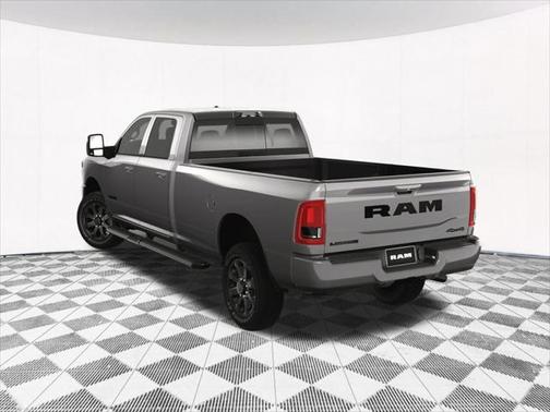 2025 RAM 3500 Laramie Crew Cab 4x4 8' Box