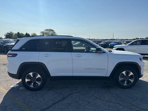 2023 Jeep Grand Cherokee 4xe Base