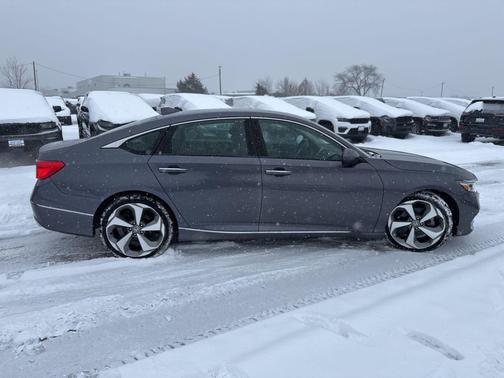 2018 Honda Accord Touring 2.0T