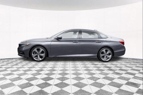 2018 Honda Accord Touring 2.0T