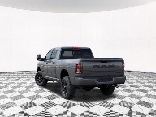 2026 RAM 2500 Big Horn Crew Cab 4x4 6'4' Box