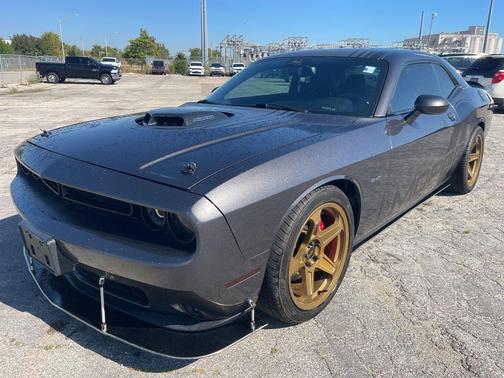 2015 Dodge Challenger R/T Plus