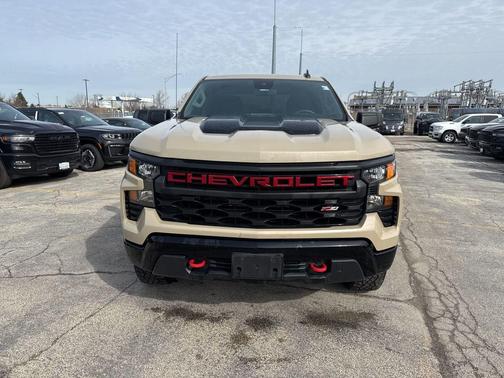 2022 Chevrolet Silverado 1500 Custom Trail Boss