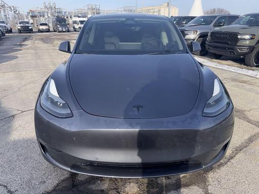 2022 Tesla Model Y Performance Dual Motor All-Wheel Drive